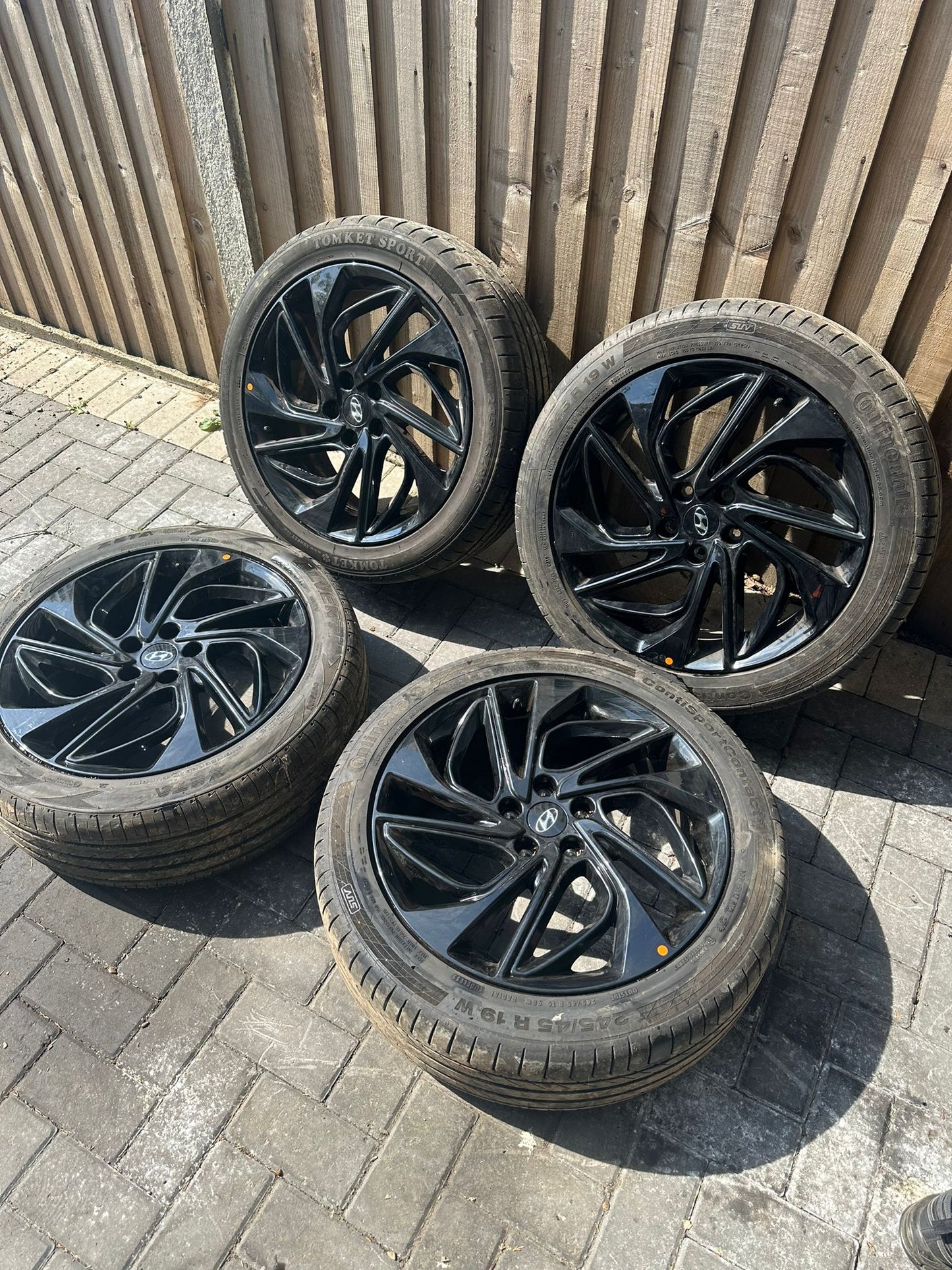 HYUNDAI TUCSON N LINE MK3 COMPLETE ALLOY WHEEL SET WITH TYRES | TYRE SIZE 245/45/19