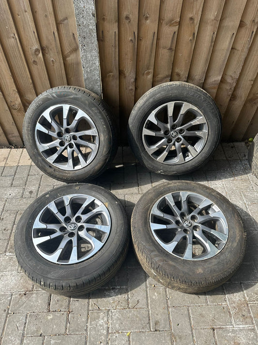 TOYOTA PRIUS PHEV PLUG IN ALLOY WHEEL SET WITH TYRES  | TYRE SIZE 195/65/15